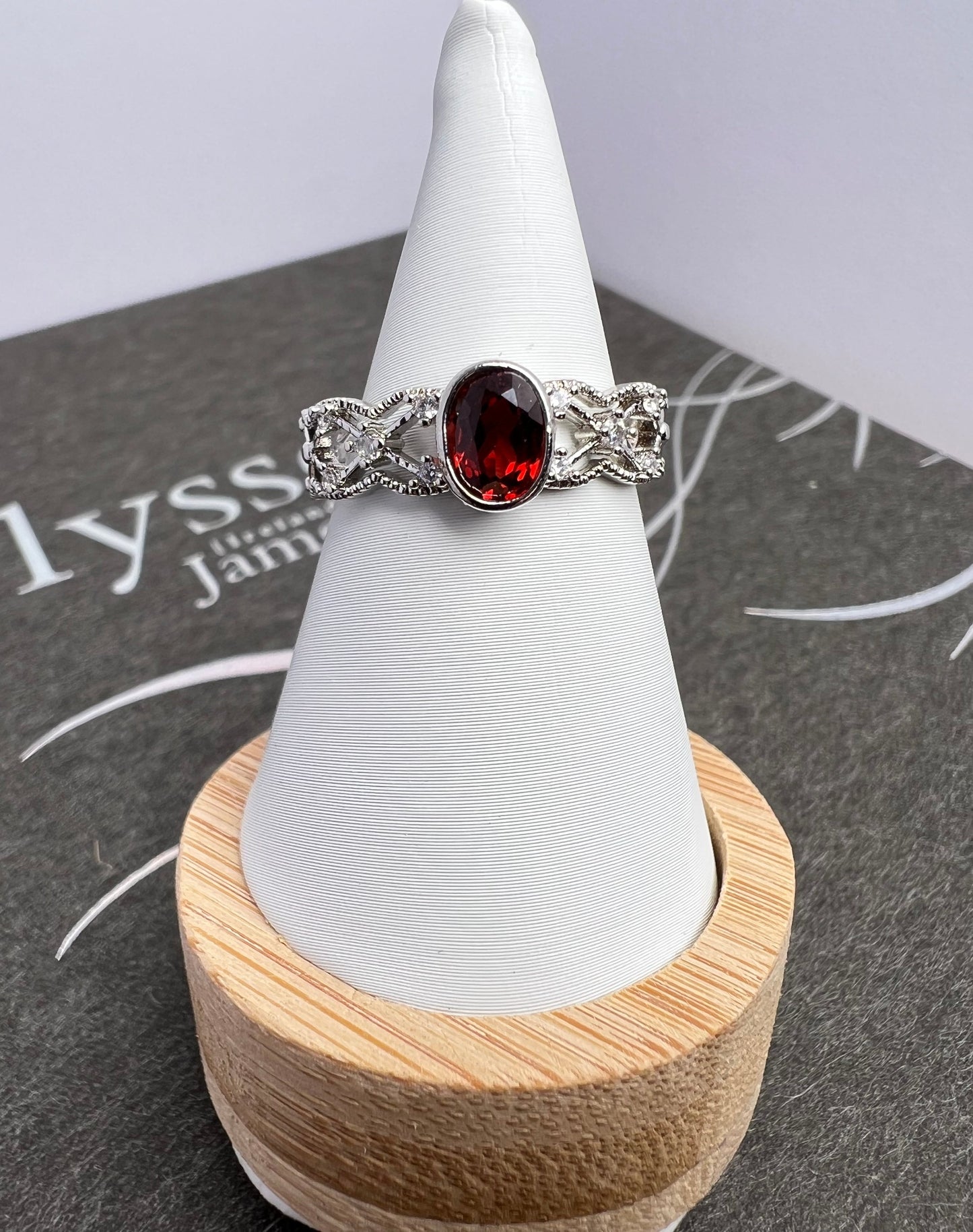 Garnet Rings[CR]