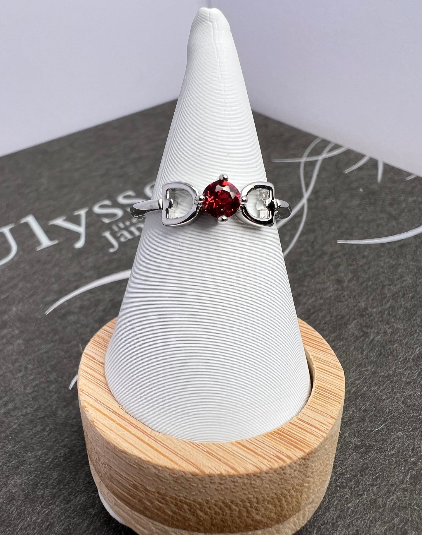 Garnet Rings[CR]