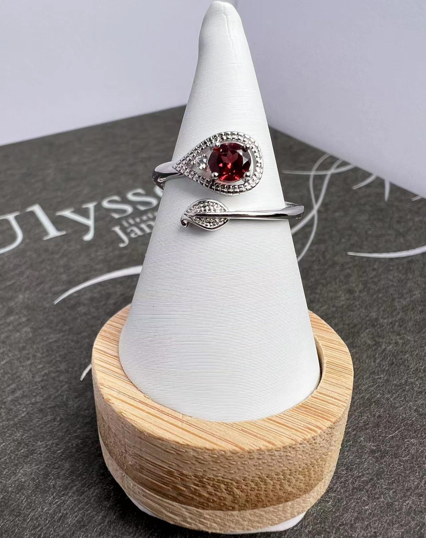 Garnet Rings[CR]